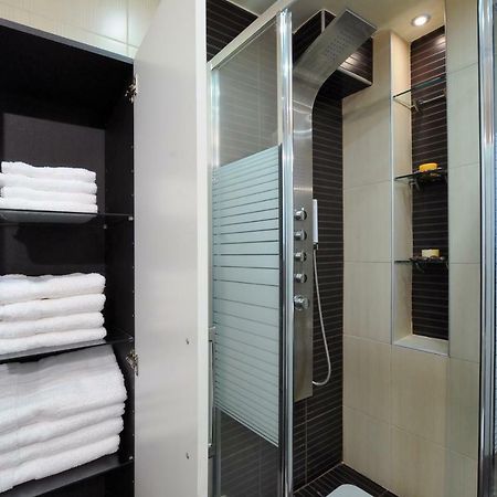 F & B Collection - Apartment For 3 เทสซาโลนิกิ ภายนอก รูปภาพ